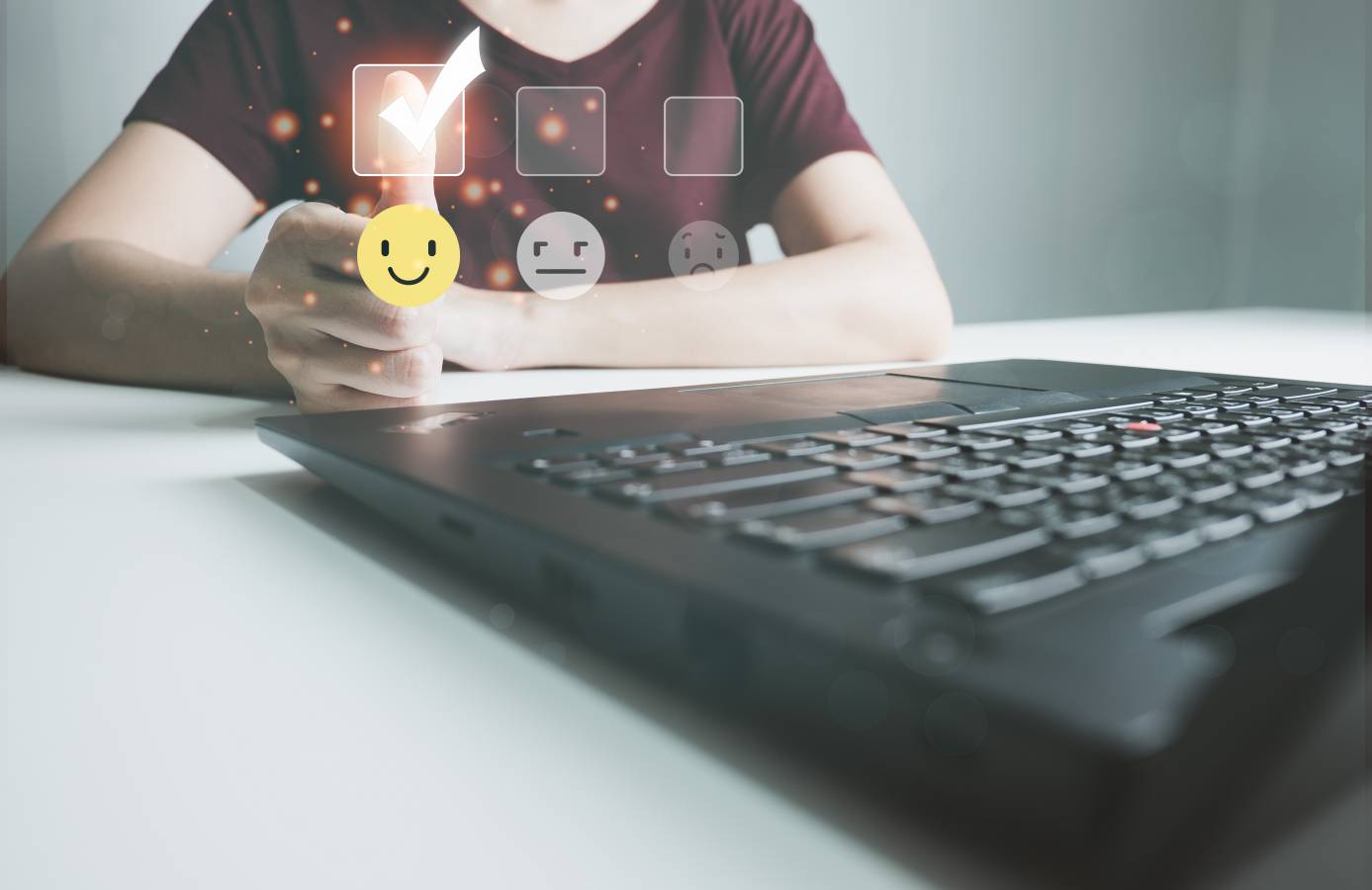 concept-customer-satisfaction-service-businesswoman-using-laptop-express-their-opinions-answers-satisfied-scores.jpg