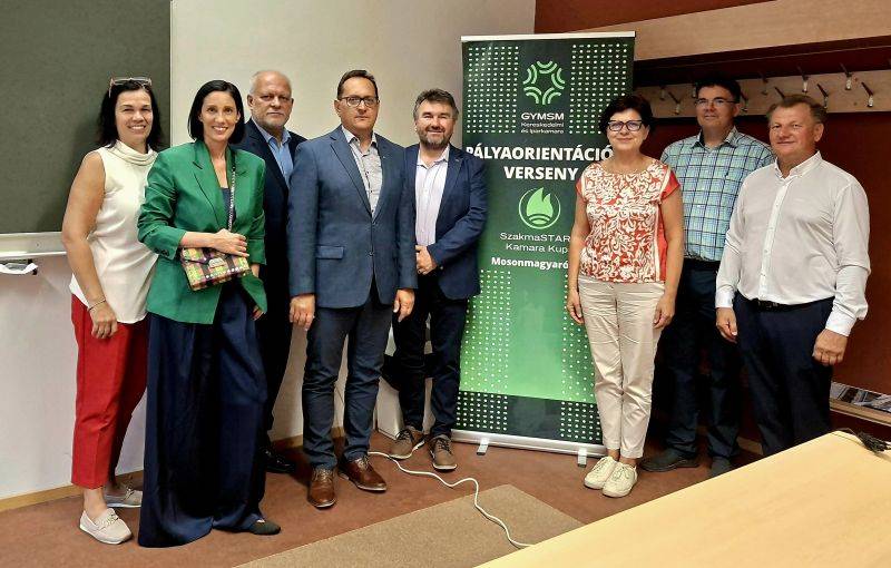 Újabb térségi kamarai együttműködés a Széchenyi Egyetem Albert Kázmér Mosonmagyaróvári Karral Újabb térségi kamarai együttműködés a Széchenyi Egyetem Albert Kázmér Mosonmagyaróvári Karral