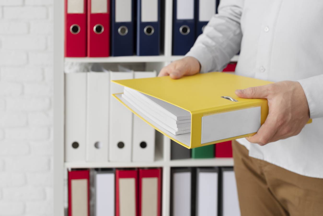 ring-binder-used-stored-documents.jpg